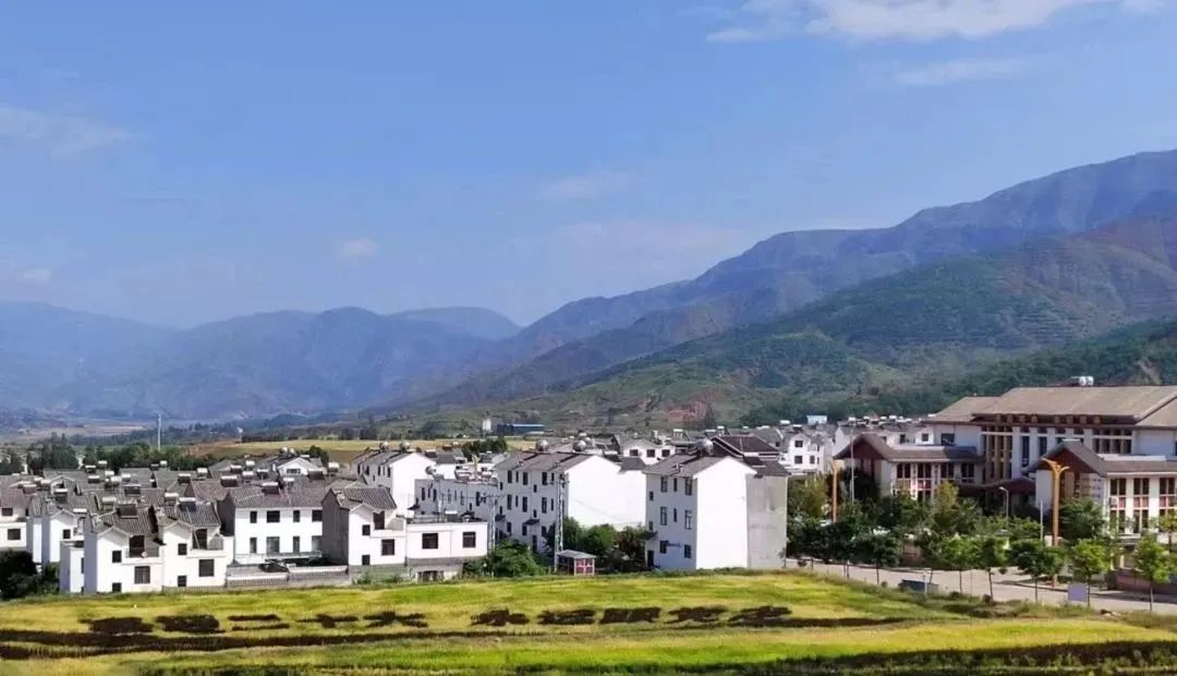 徐敏 摄深挖地域文化,让诗歌"生根"江边乡位于元谋中北部,地处金沙江