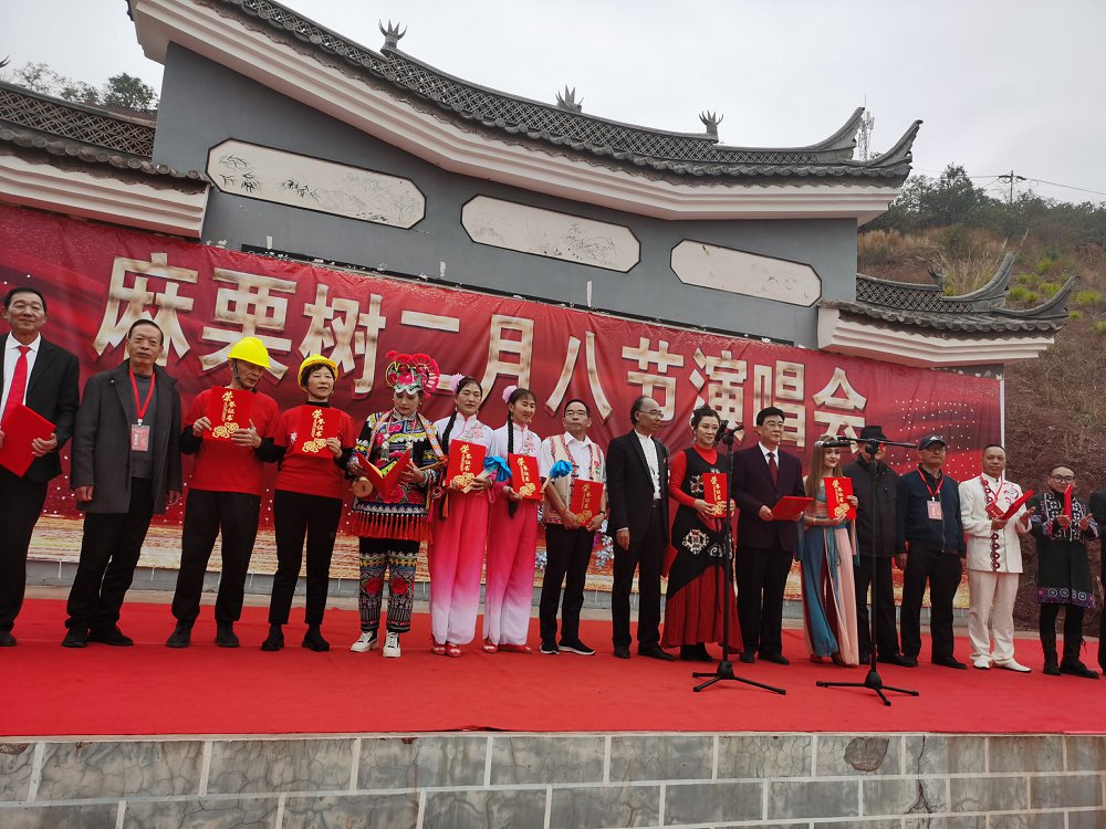 https://manager.ynggwhy.cn/file/group10/M00/0F/07/rBABXWP8HE-EW2nLAAAAAPHqtEA923.jpg