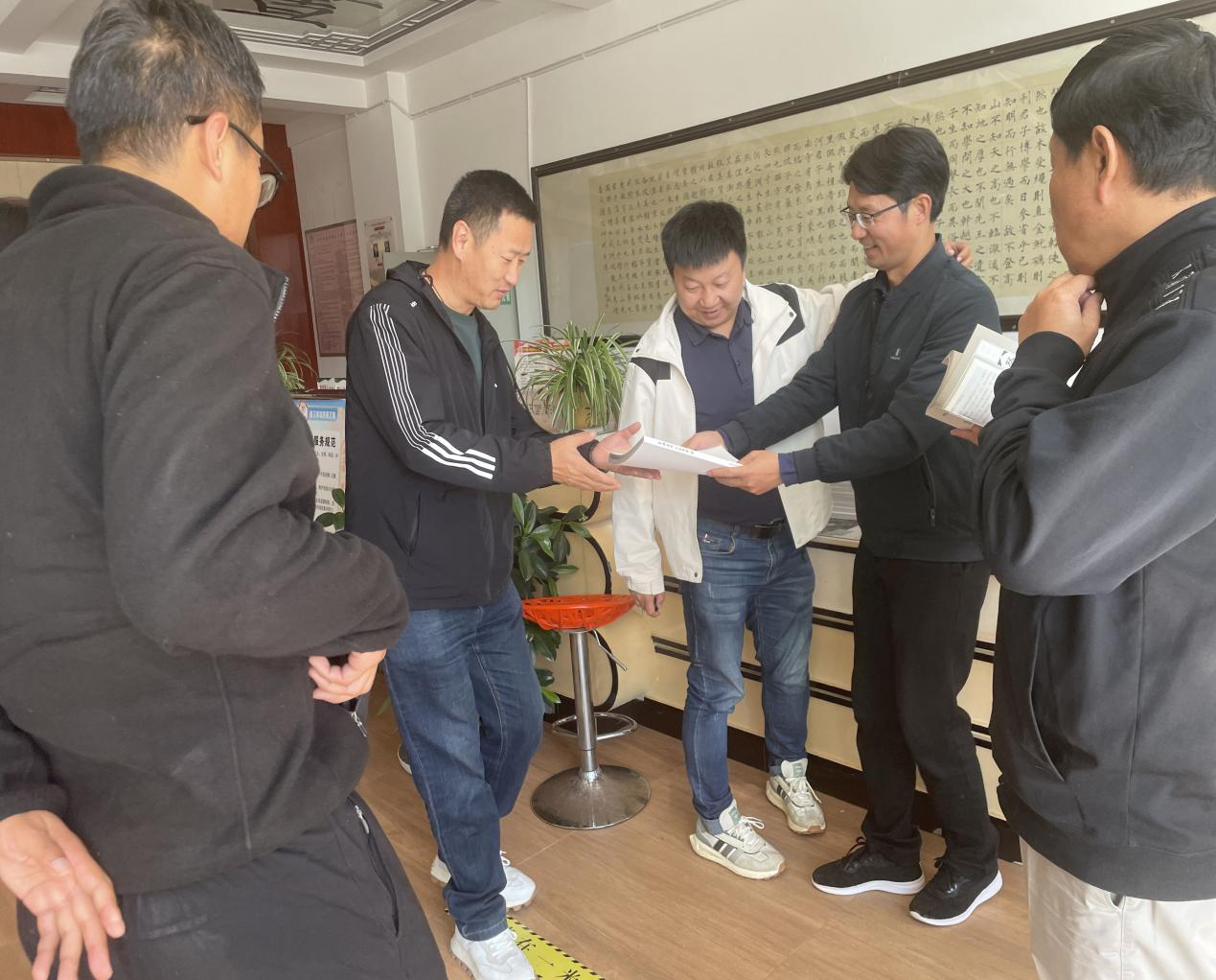 https://manager.ynggwhy.cn/file/group14/M00/02/B1/rBABZ2VK4SyENbDoAAAAACSRKcA878.png