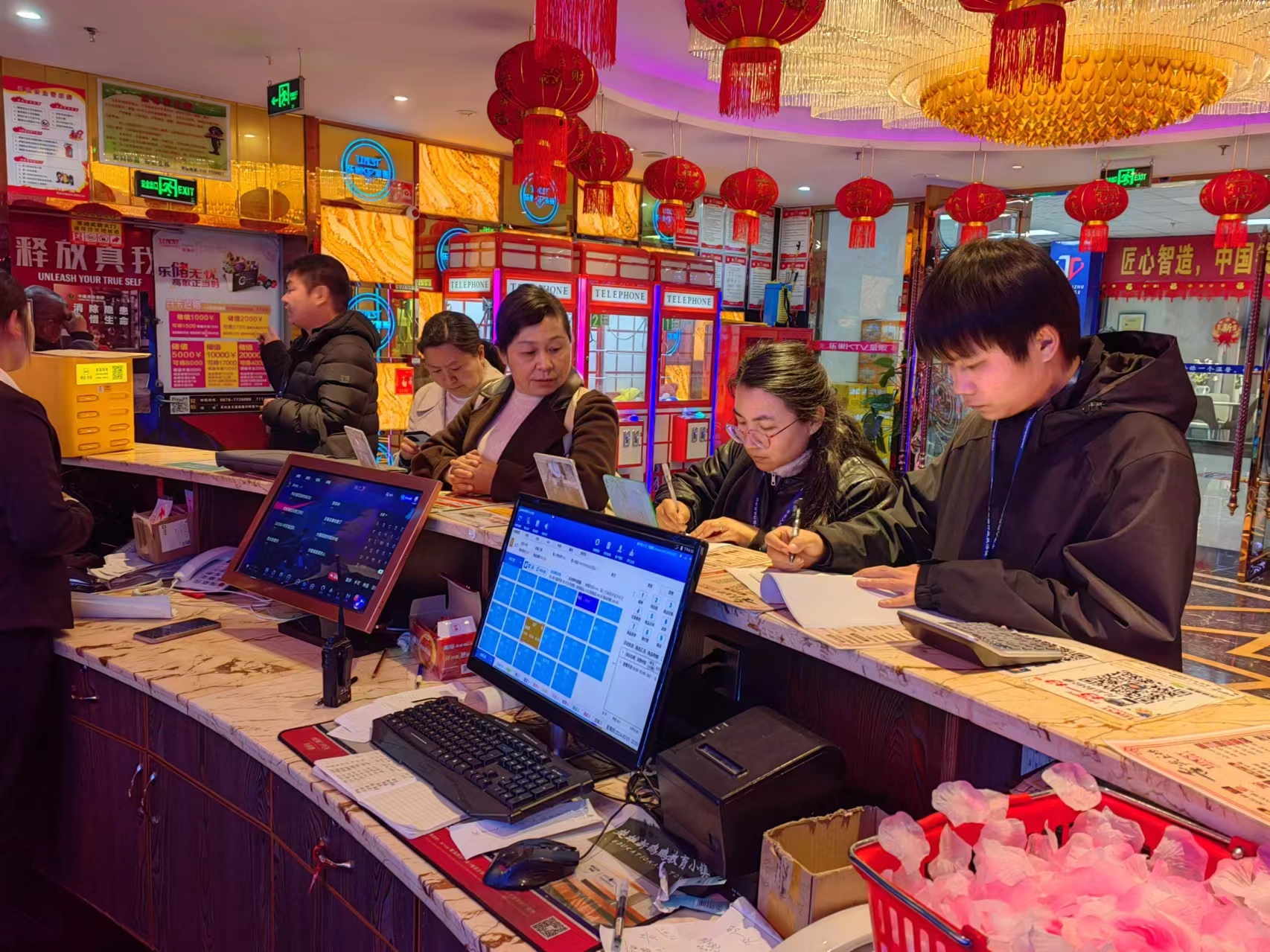 https://manager.ynggwhy.cn/file/group15/M00/06/22/rBABBmW-4HCEfxLOAAAAACo_IKg265.jpg