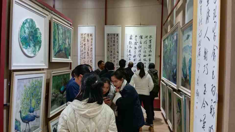 https://manager.ynggwhy.cn/file/group15/M00/12/FF/rBABBmZNcFGEEZu_AAAAAD4XjmU94.JPEG