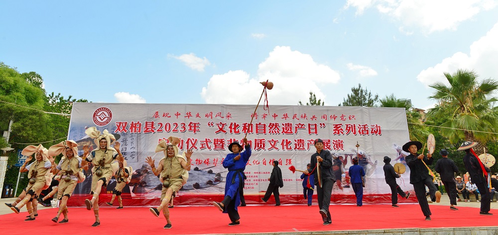 https://manager.ynggwhy.cn/file/group15/M00/14/C1/rBABBmZZLciEOzSBAAAAAJGWhkM762.jpg