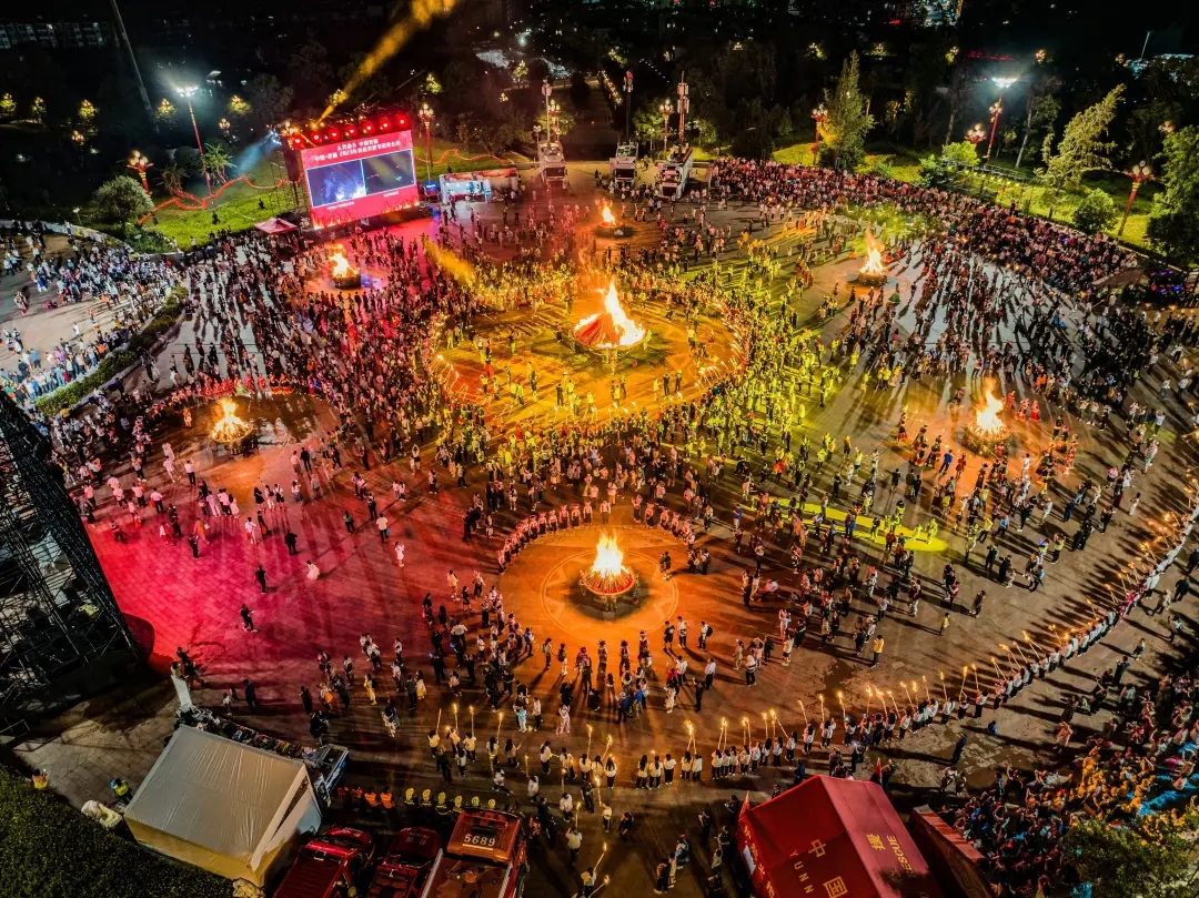 中国火城 浪漫花都丨火把节马拉松盛宴就等你