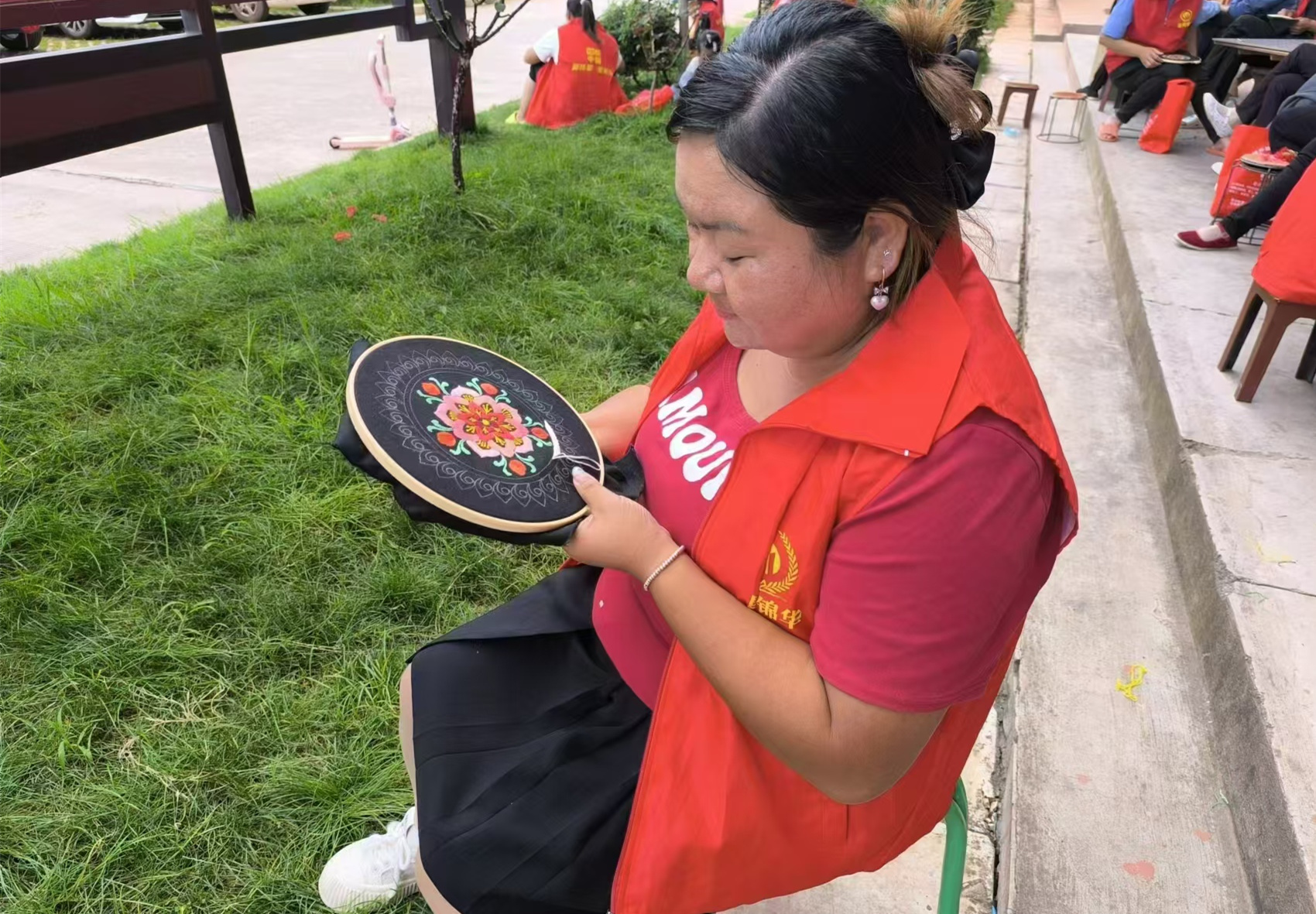 https://manager.ynggwhy.cn/file/group15/M00/20/5F/rBABBma6w0-EG3wdAAAAAPFL1B8616.jpg