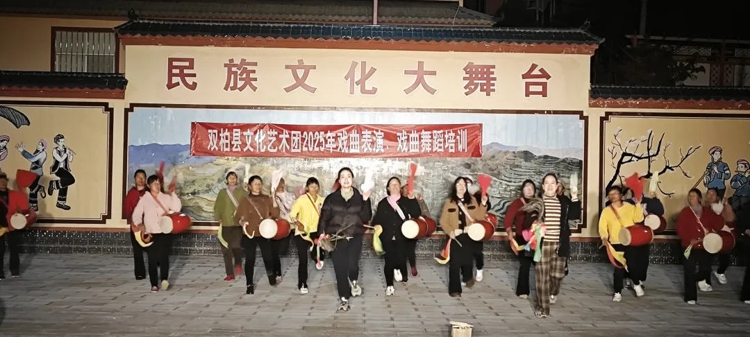 https://manager.ynggwhy.cn/file/group16/M00/0B/0A/rBABWWez4Y-EDMTYAAAAABiZPuU575.jpg
