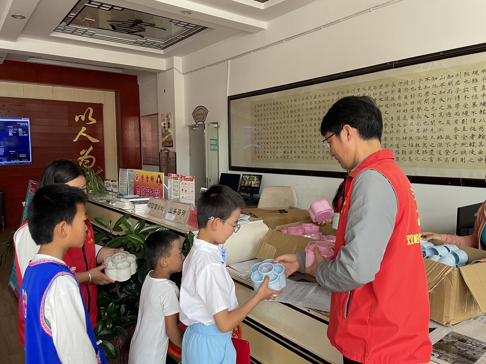 https://manager.ynggwhy.cn/file/group21/M00/04/22/rBABmGhaZlqEUv6YAAAAADjueQI849.png